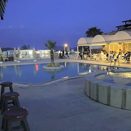 Sunpoint Bodrum 호텔 검벳